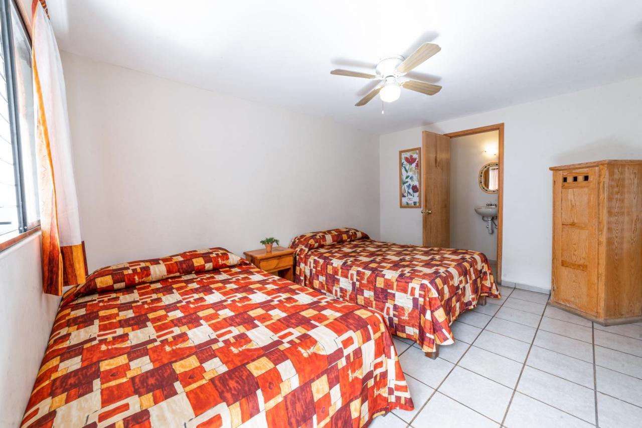 Hotel Meson De Isabel Querétaro Kültér fotó